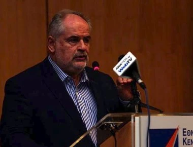 Αίτηση Κ. Φωτάκη για επιδότηση ενοικίου ενώ έχει σπίτι 260τμ. στο Ψυχικό (βίντεο)